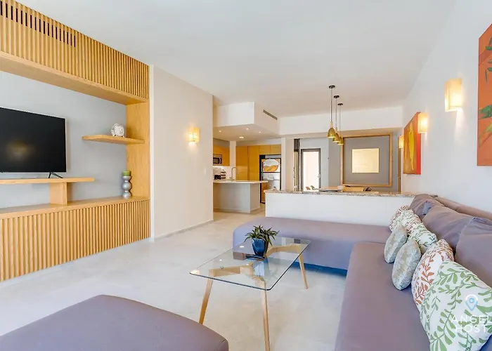 Oceanview Penthouse & Rooftop Pool Near Mamitas Сasa de vacaciones